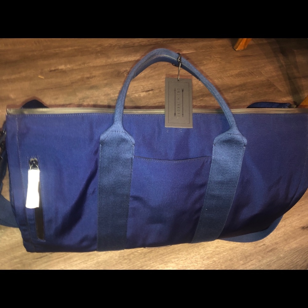Duffel Bag men’s/ women’s. Uri Minkoff
